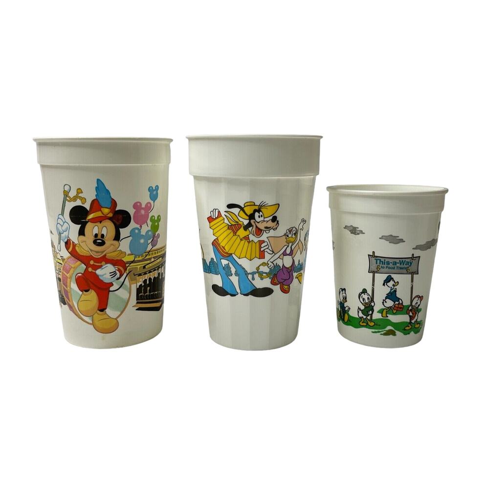 3 Vintage Disney Souvenir Plastic Cups Mickey Mouse Goofy Daisy Duck Coca Cola